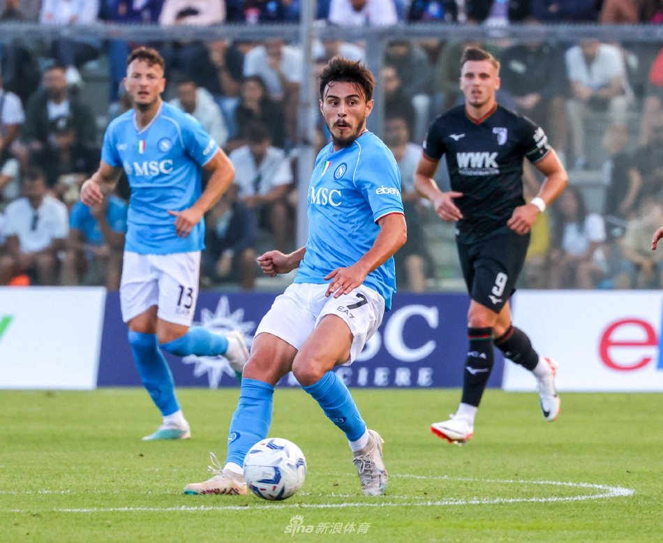 还需要更大 还需要更大