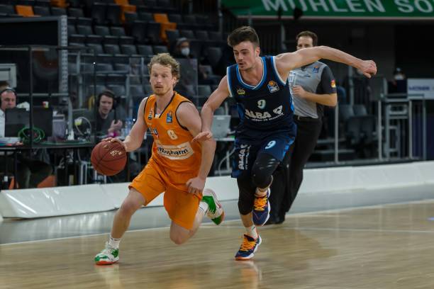 险胜布鲁克 险胜布鲁克